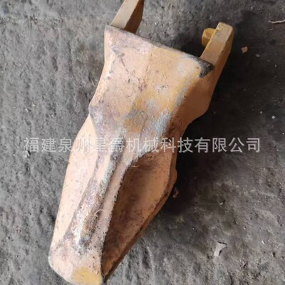泉州 挖掘机 四轮一带 支重轮 斗齿   驱动轮 引导轮 PC20 斗齿销