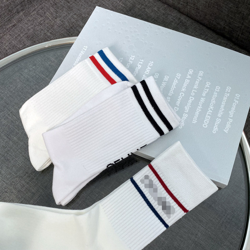 21ss新款潮牌字母欧洲站走秀时尚百搭红蓝条纹男女情侣纯棉袜子