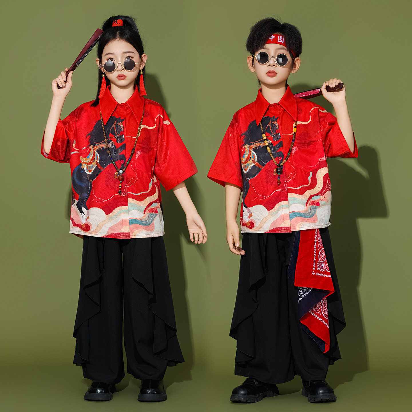 六一儿童马年中国风演出服男女童国潮舞蹈服表演街舞走秀班服套装