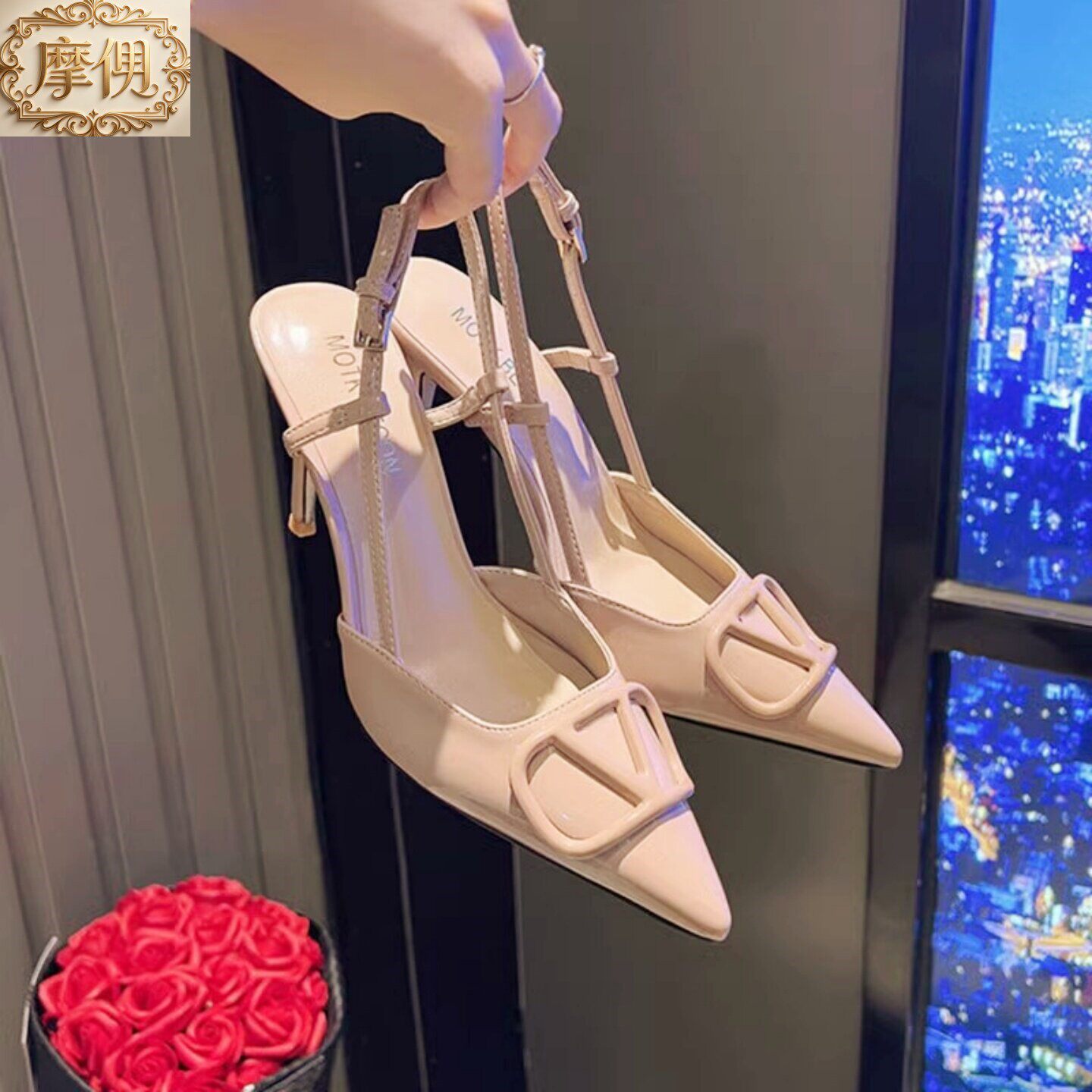 初系包头V扣裸粉色凉鞋女士新款法式夏季尖头单鞋高跟后空细跟鞋