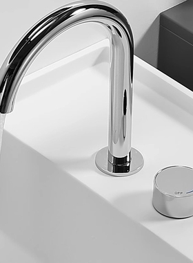 极简现代分体式单把双孔面盆可旋转黑色镀铬色家用防溅水龙头龙头