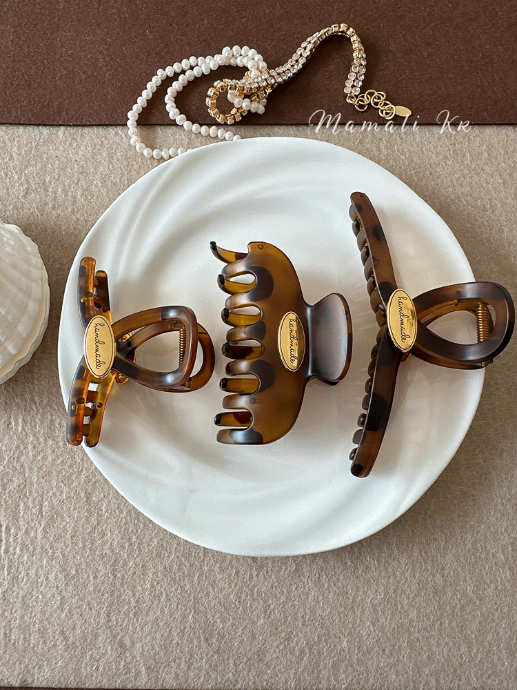 简约高级感玳瑁色大号抓夹鲨鱼夹