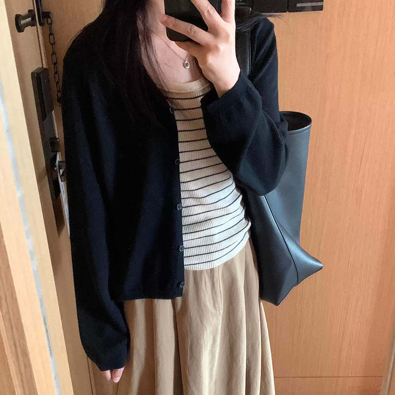 韩系黑色v领针织开衫女秋冬季老钱风穿搭修身毛衣外套高级感上衣