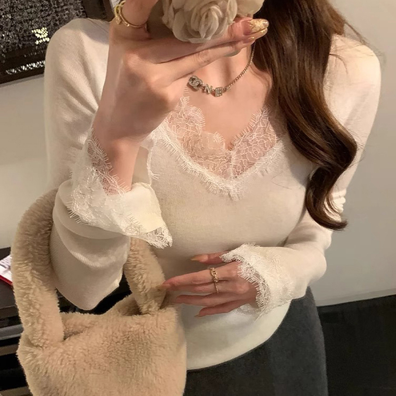 蕾丝v领针织打底衫修身内搭毛衣