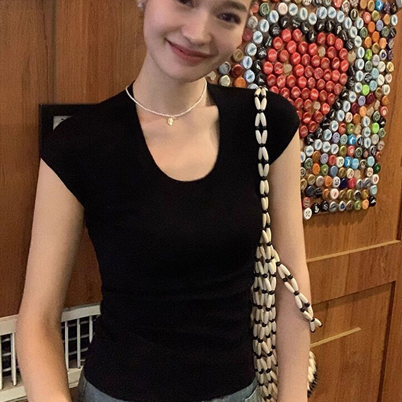 老钱风黑色u领针织短袖t恤女夏季高端小资正肩修身冰丝小飞袖上衣