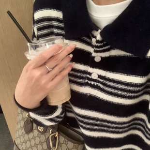韩系藏蓝色条纹polo领毛衣女秋冬季老钱风宽松内搭打底针织衫上衣