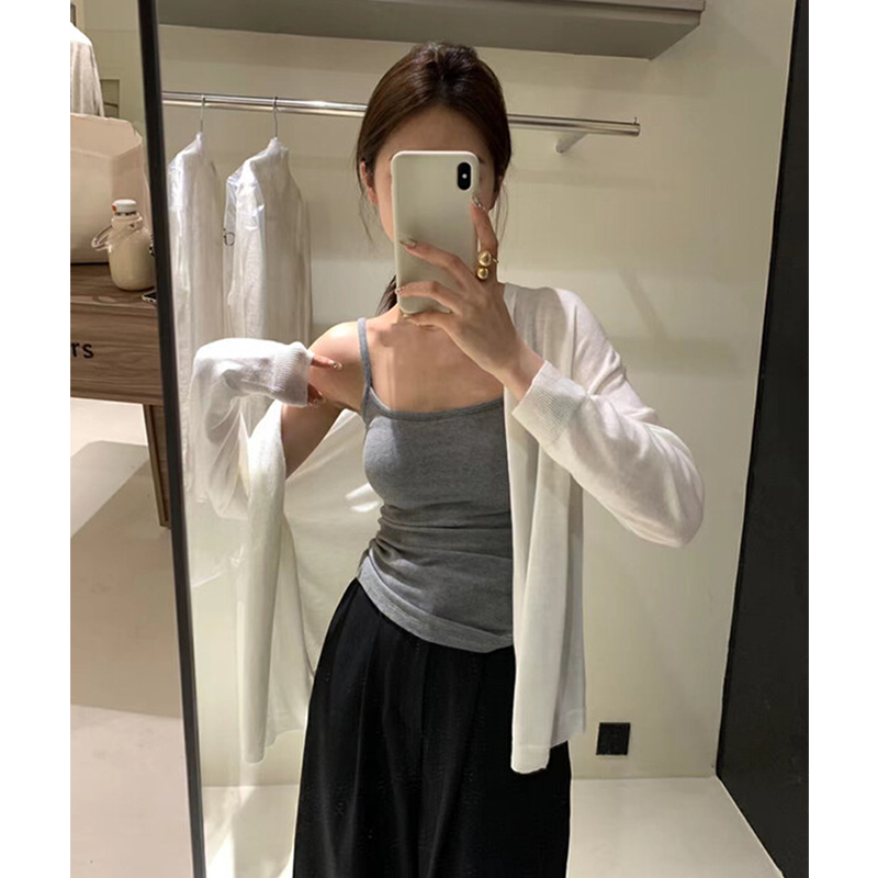 白色外搭防晒冰丝开衫女披肩配吊带夏季外搭针织空调罩衫亚麻上衣