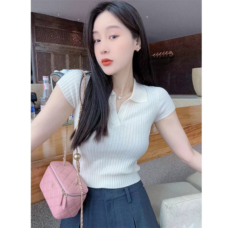 气质白色V领Polo针织T恤女冰丝短袖夏季修身紧身正肩翻领短款上衣