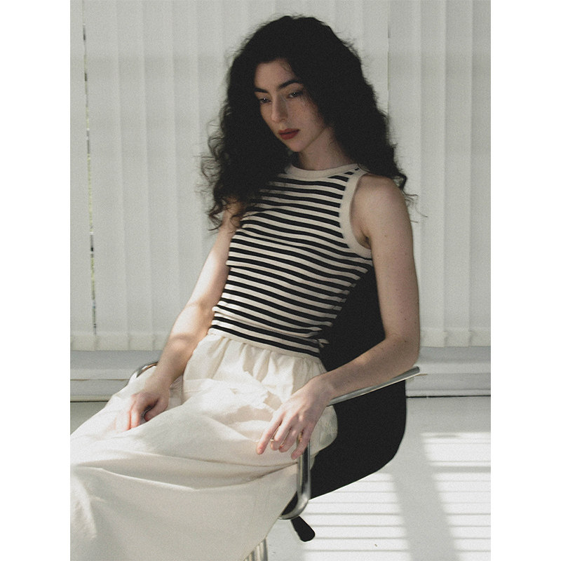高级感无袖条纹针织背心女夏季外穿冰丝工字吊带露肩内搭挖肩上衣