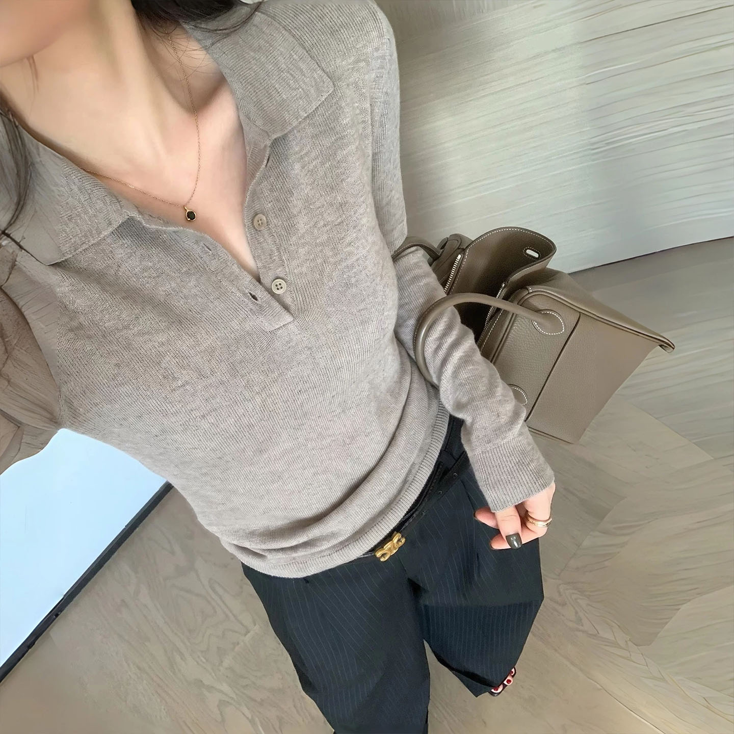 老钱风灰色polo领长袖针织衫上衣