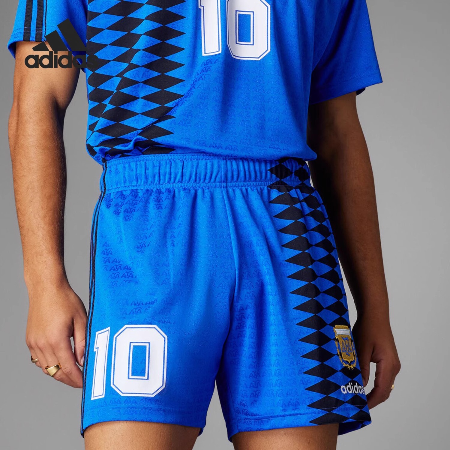 Adidas/阿迪达斯正品新款男士足球休闲宽松运动短裤IS0265