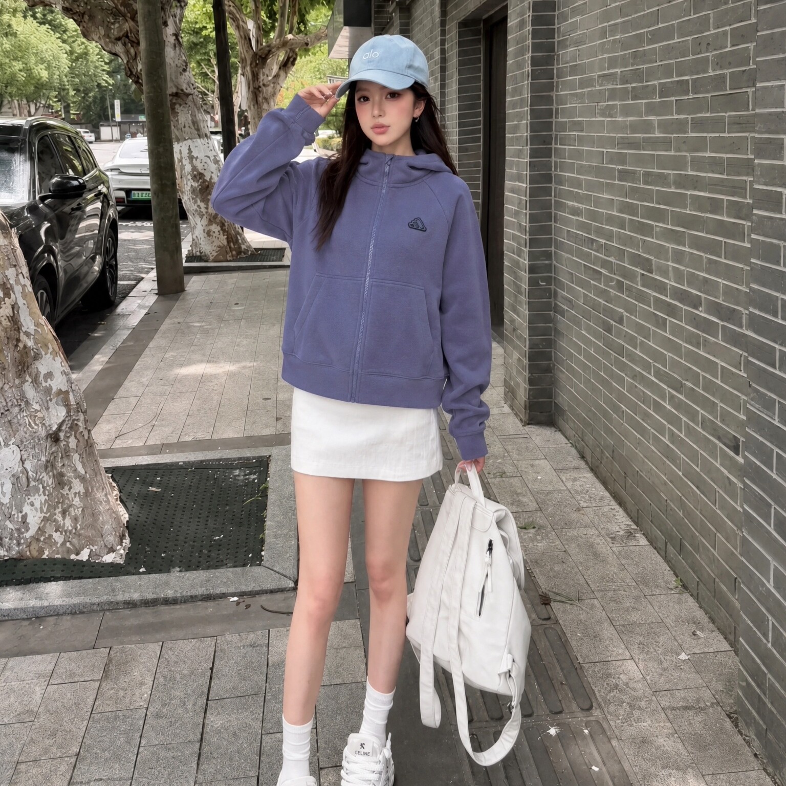 Adidas阿迪达斯正品外套女装款2026秋冬季新款运动紫色外套LH3006