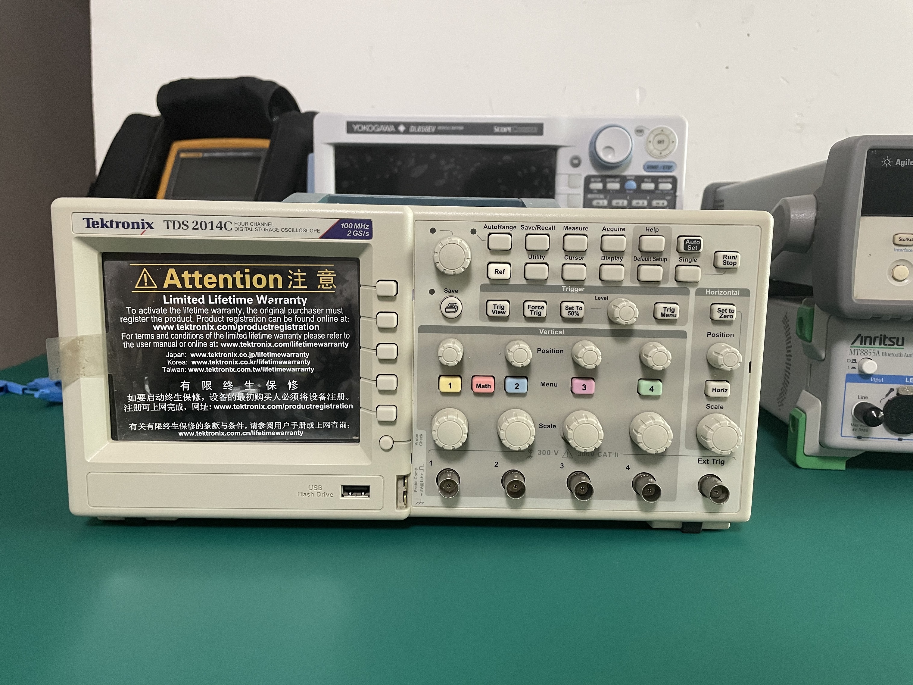 TektronixTDS2024C数字示波器