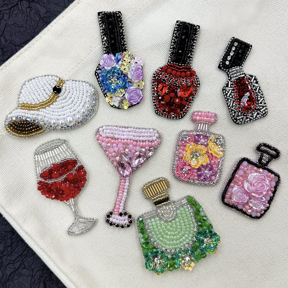 1个价新款布贴水钻花朵布贴衣服装饰贴花补丁贴布贴花