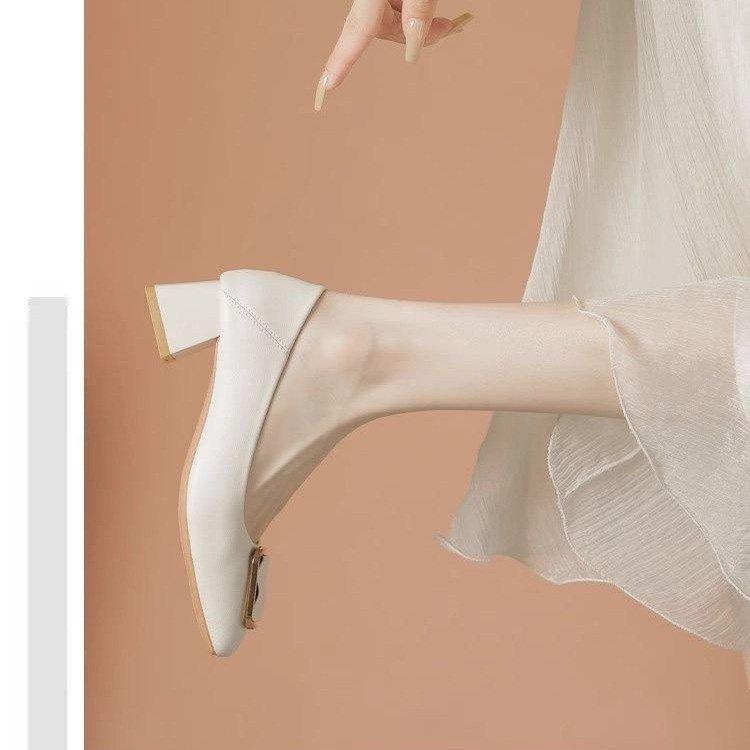 软皮高跟鞋配裙子2025新款不累脚秋季单鞋中跟简约粗跟百搭方头鞋