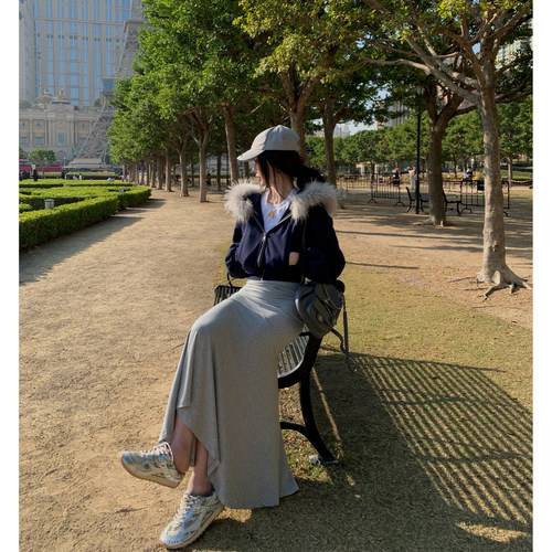 徐琳mini层次捏褶垂感针织半身裙