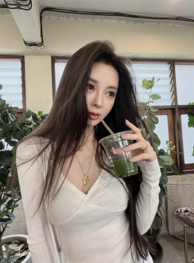 MINI STUDIO徐琳  「柔焦肌理」针织细肩带显瘦精梳棉吊带上衣