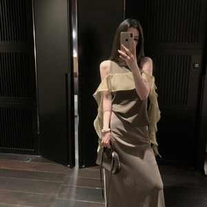MINI STUDIO徐琳 「绿意」私服款解构风荷叶飘带拼色天丝混纺上衣