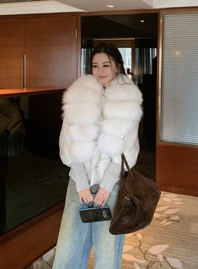 12/2  10AM  徐琳 「雪国千金」车条狐狸毛领90白鹅绒皮草外套