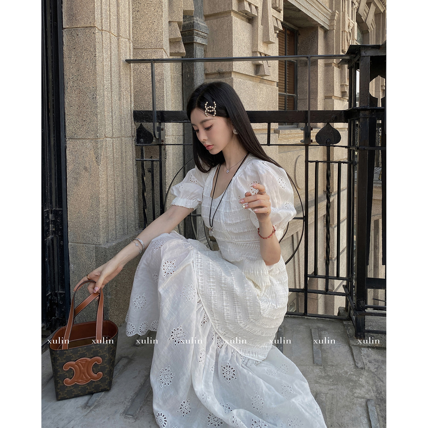 徐琳mini 2024高定系列luxury打揽肌理感棉质温柔风白裙连衣裙女