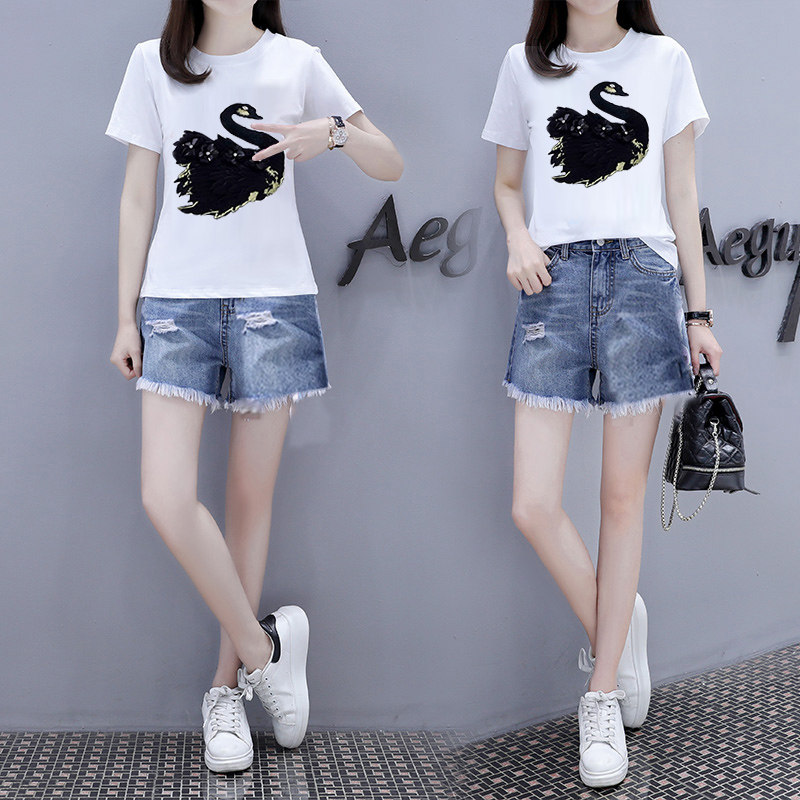 Europe station 2020 Summer wear swan Embroidery Short sleeved hole shorts Jeans suit fashion Two piece setin the Women's clothing/Boutique , Set/Student uniforms/Work uniforms , Fashion Set  category - from Buy2taobao.com to provide professional Taobao agent buy service