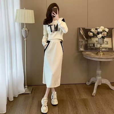 休闲运动卫衣套装裙女2024秋冬季新款高级感气质减龄半身裙两件套