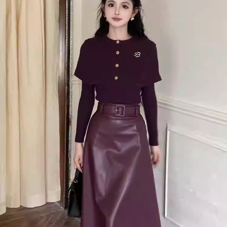 法式气质富家千金紫色斗篷毛衣皮裙女装2025秋冬新款重要场合套装