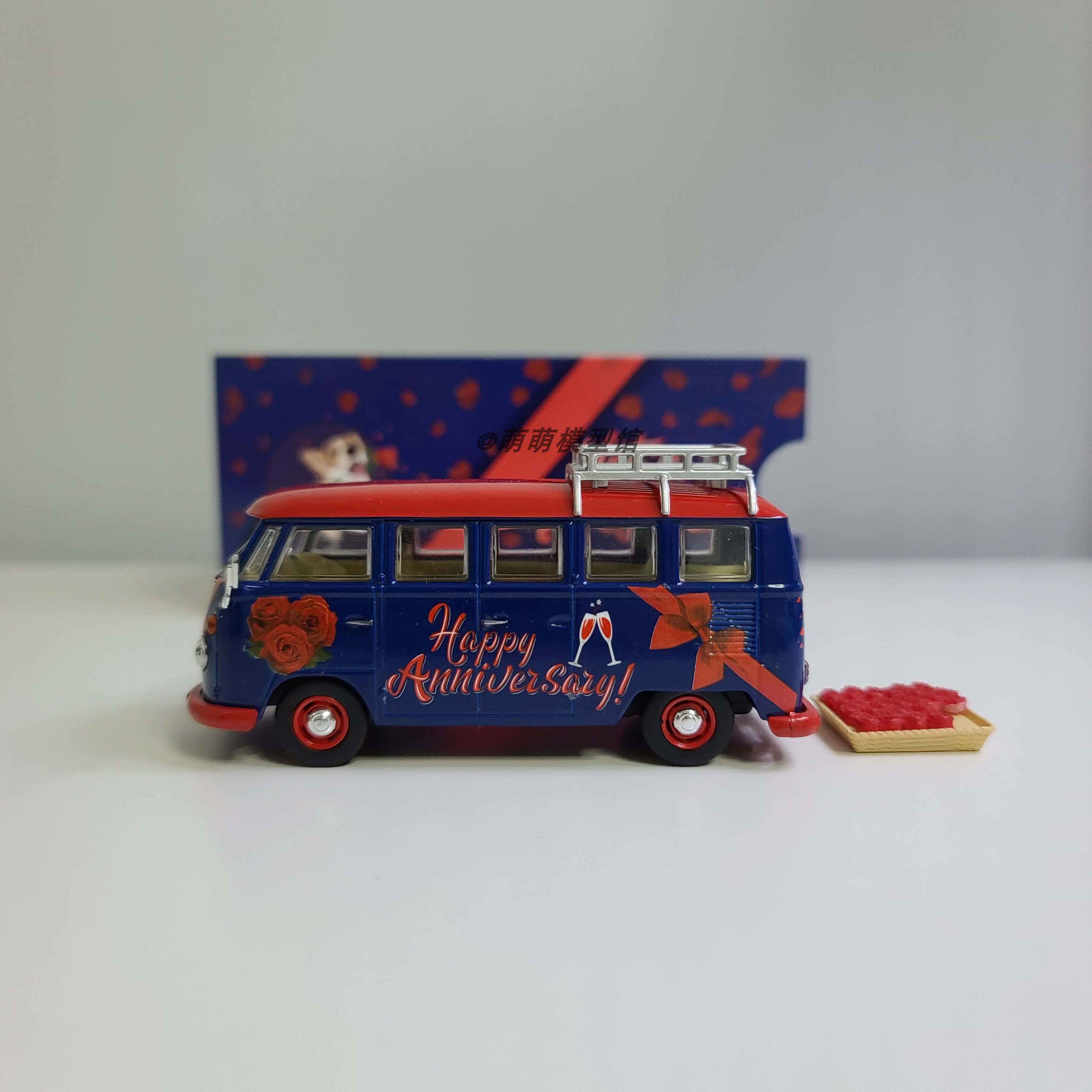 Corgi/狗仔 1:43 大众 T1 露营复古面包车模玩具节日结婚纪念礼物