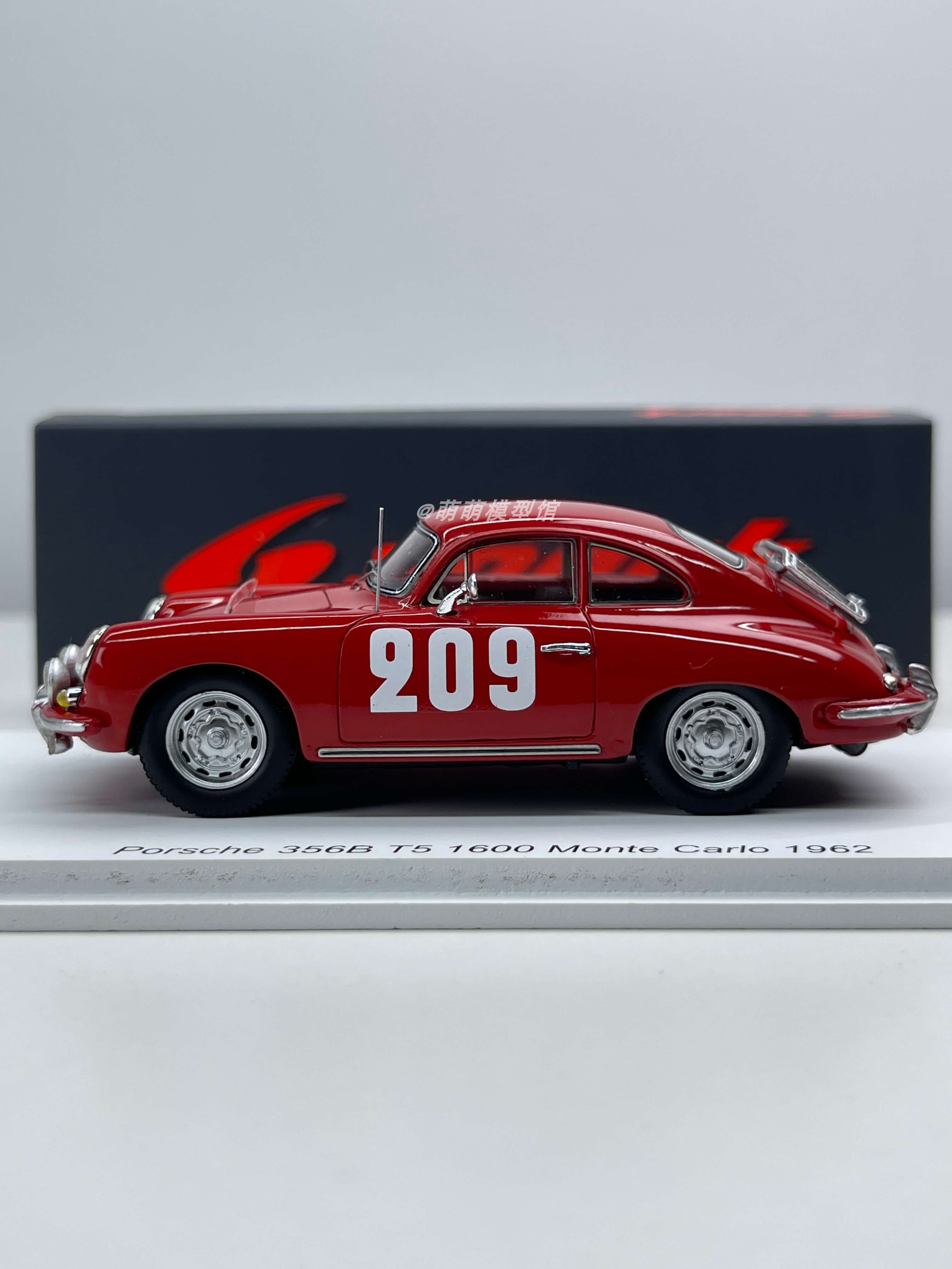 Spark保时捷树脂143拉力车模