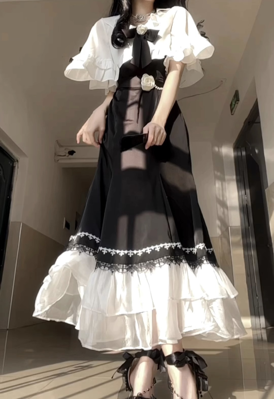 白色披肩黑色鱼尾裙lolita裙套装洛丽塔优雅华丽礼服