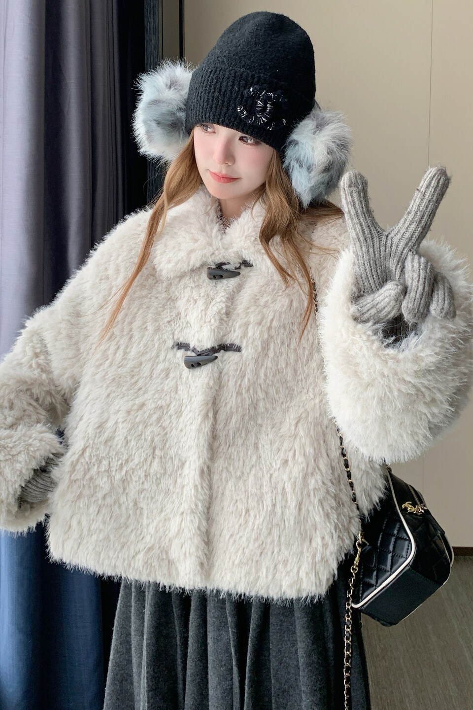 韩系牛角扣羊羔毛短外套女加厚保暖皮毛一体环保皮草,女装短外套,慧峰