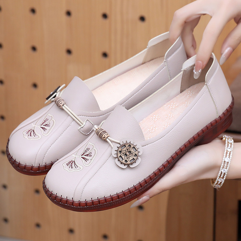 老北京布鞋春秋女鞋防滑牛筋底休闲鞋中老年妈妈鞋平底舒适老人鞋,女鞋,浅口单鞋,淘宝优惠券,粉丝福利购,淘宝优惠卷