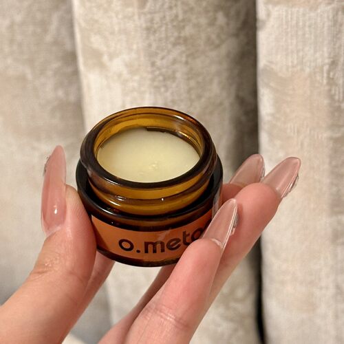 昼夜呵护！纵享唇部spa~o.metoo猴面包树淡纹滋润唇膜15g保湿护理