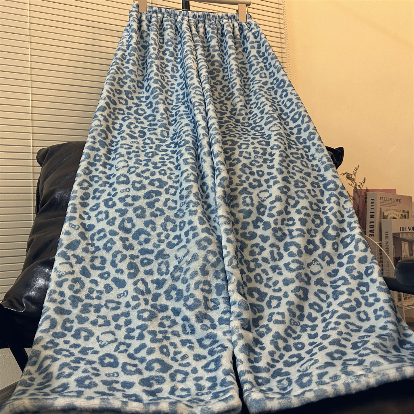 高个子印花豹纹珊瑚绒加厚睡裤女