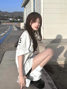 美式高街潮牌短袖白色T恤女夏季宽松小众设计感情侣上衣oversize