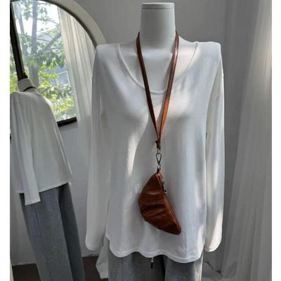 白色v领打底衫女秋冬2025新款慵懒宽松中长款内搭长袖t恤chic上衣