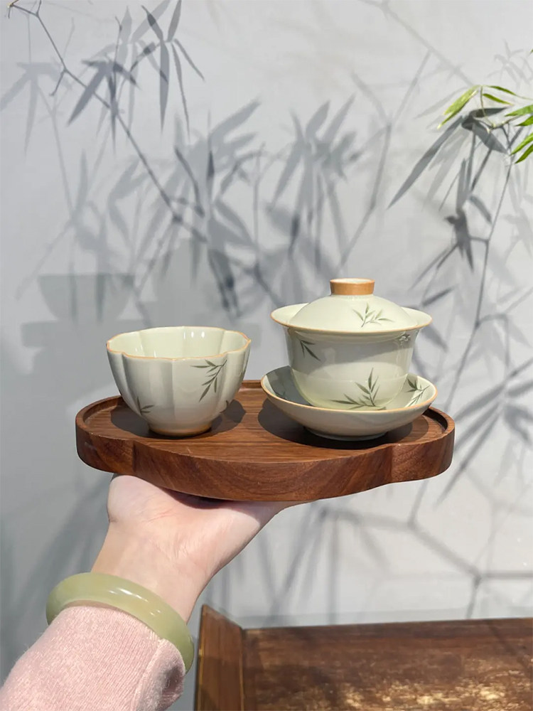 静哲草灰手绘小猪三彩有盖碗茶杯陶瓷家用一碗一杯非热茶碗,餐饮具,盖碗,淘宝优惠券,粉丝福利购,淘宝优惠卷