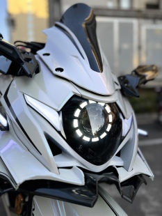 灯光老定制改装 LED激光双光透镜 铃木GSX250r单色天使眼大灯总成