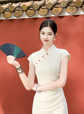 2025夏新款订婚国风新中式针织显瘦连衣裙温言蝴蝶提花改良旗袍女