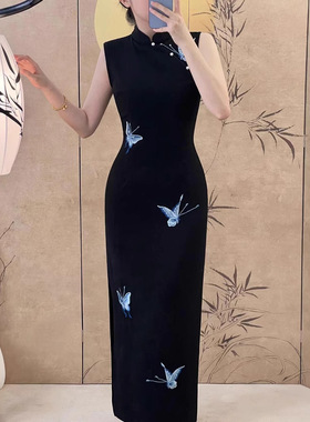 新中式国风蝴蝶改良旗袍年轻款少女气质修身显瘦无袖黑色连衣裙