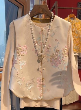 高级感国风马甲新中式盘扣马夹早秋新款坎肩背心提花百搭上衣女衣