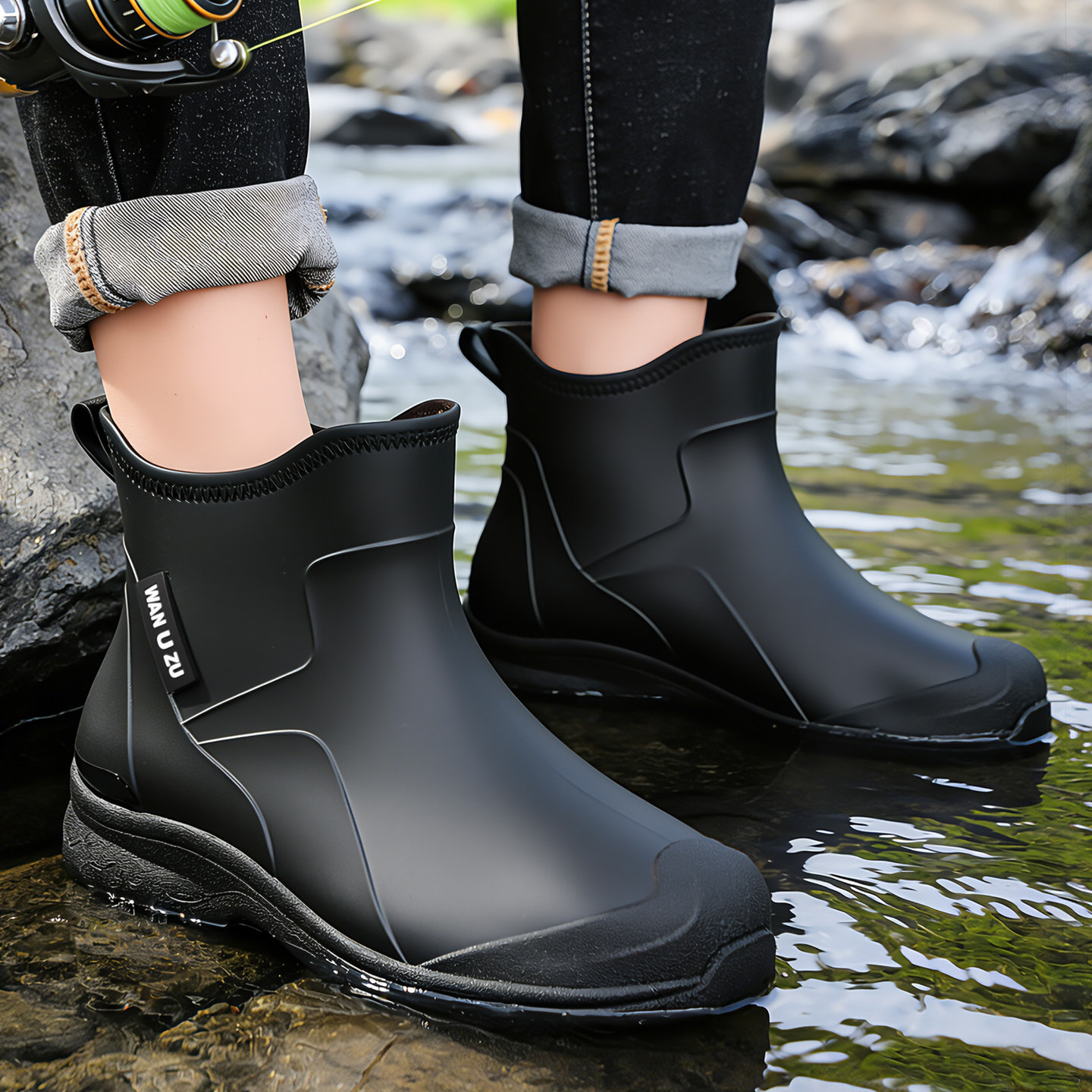 男士防水雨靴厚底防滑耐磨户外钓鱼胶鞋黑色套筒水鞋四季通用雨鞋