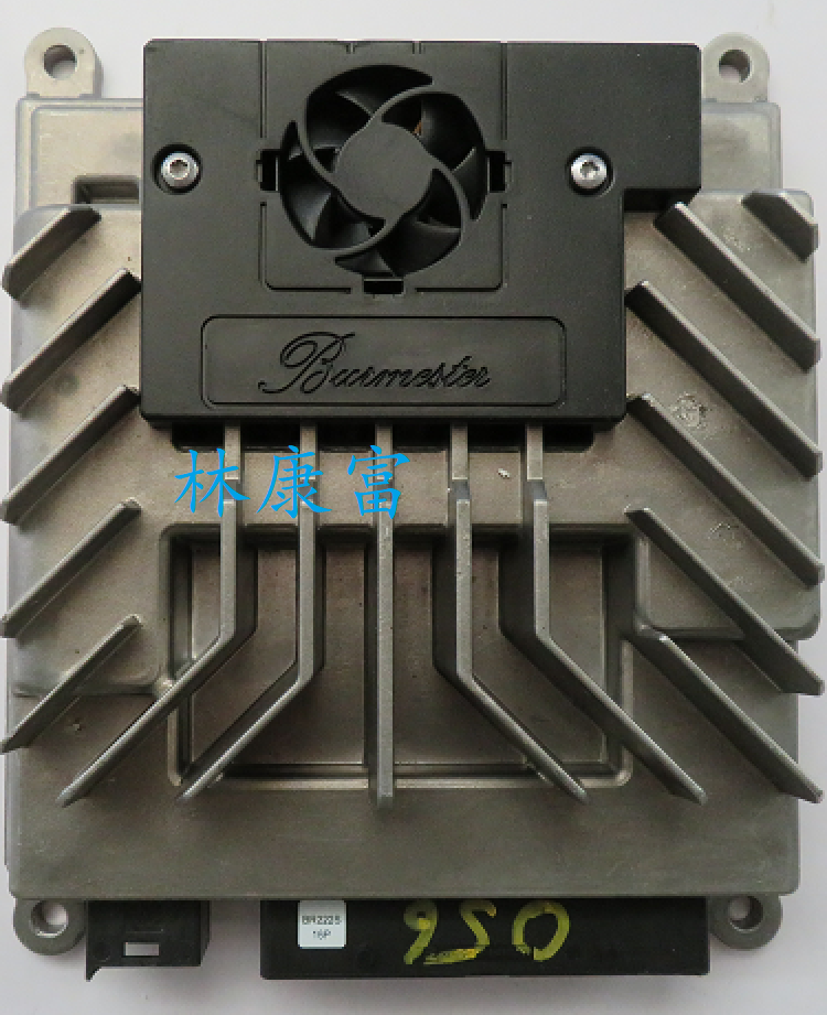 奔驰213 E级E200L E260L E300L C级C260原厂导航音响柏林之声功放