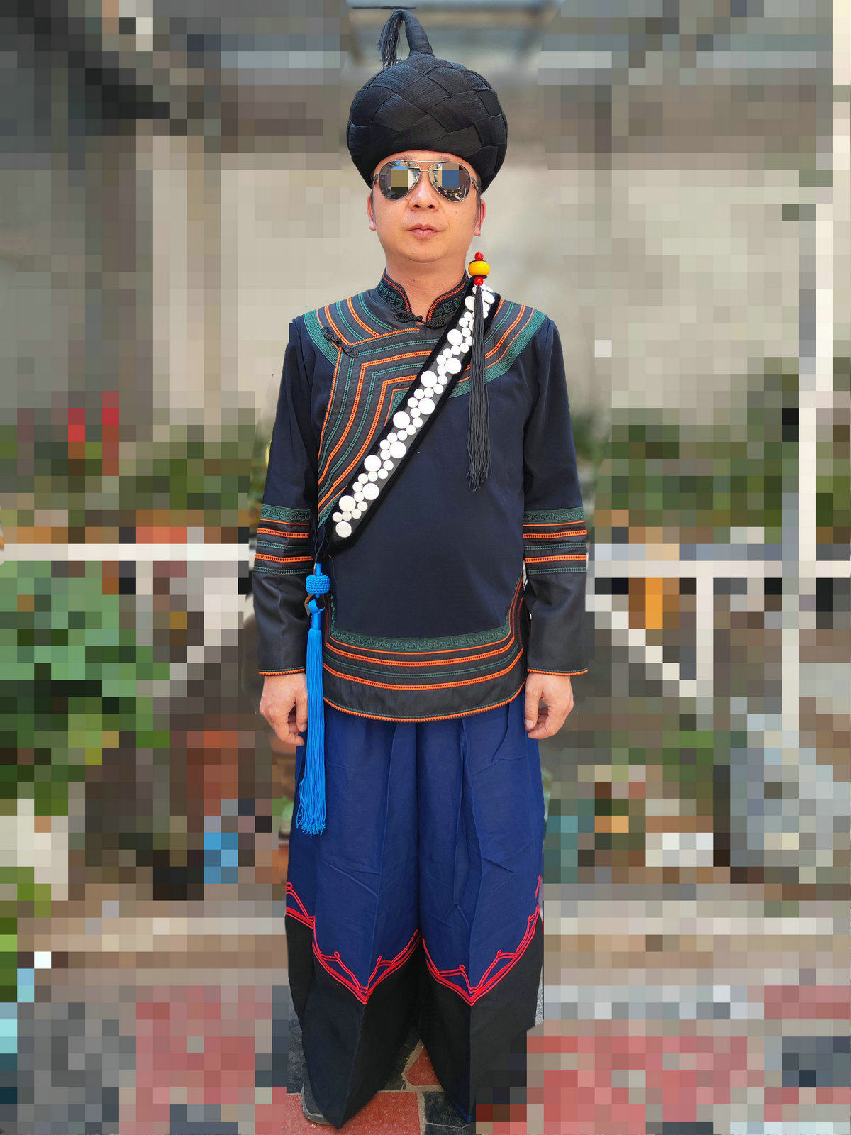 正宗大凉山彝族服饰男装上衣传统复古风斜开襟春秋装新款刺绣花纹