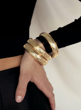 美单Ettika蛇骨链三条一套手链