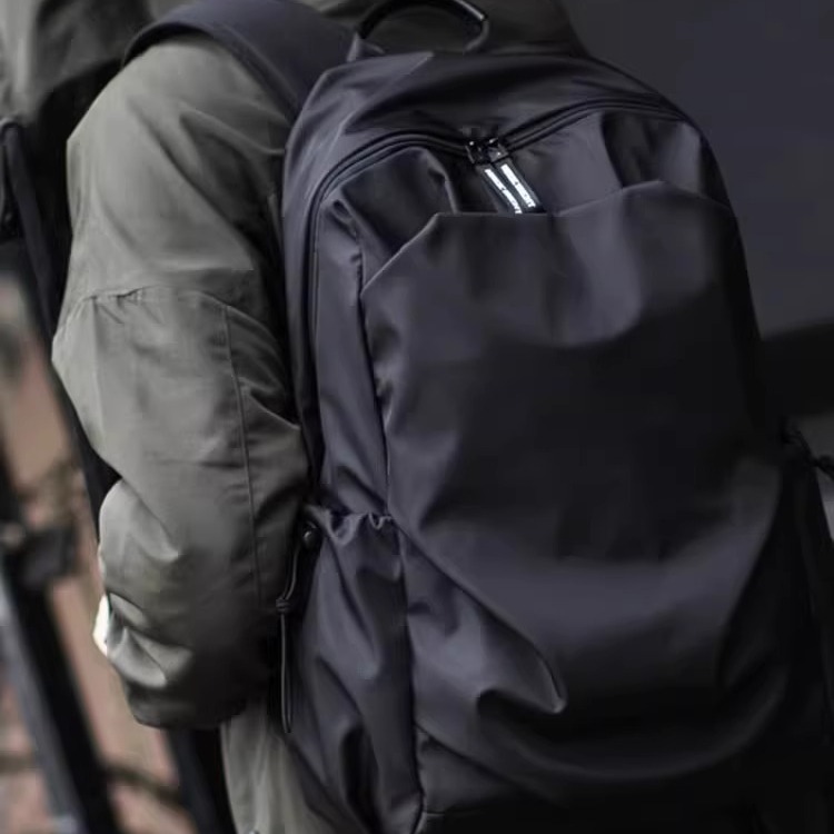 牛津布双肩包男士轻便防水电脑包