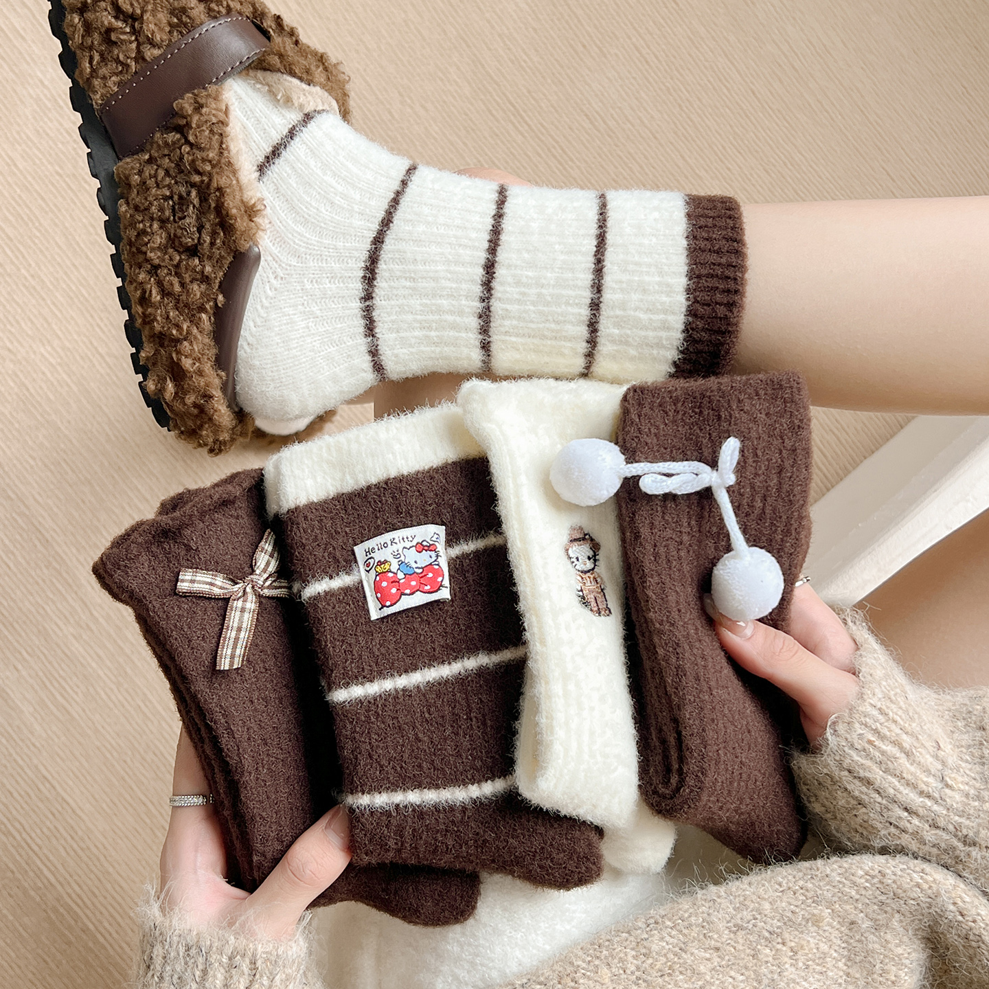 【5双装】冬季咖色系加厚保暖澳绒女中筒堆堆袜~搭配鞋带好看