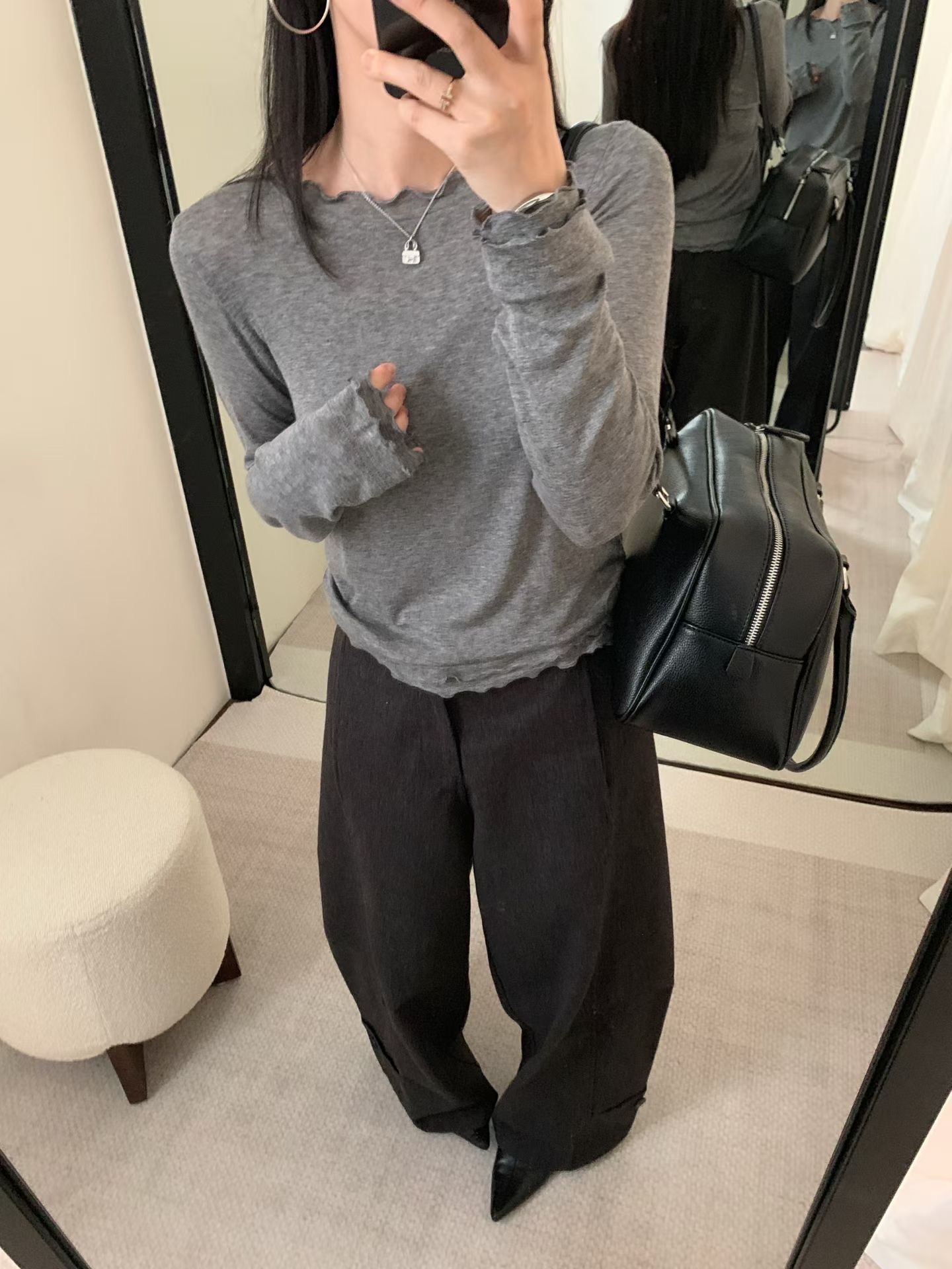 Dumpling 2025秋冬新款韩系简约百搭木耳边天丝打底衫