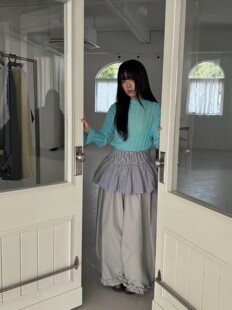 Yan 2026春季新款简约百搭圆领镂空针织衫