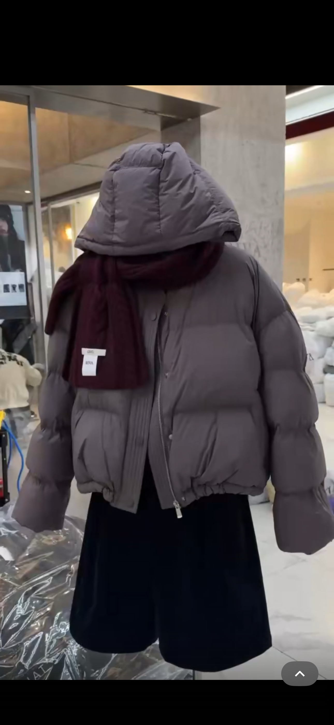 Rive 韩代2025冬季新款韩系简约百搭连帽宽松短款鹅绒服